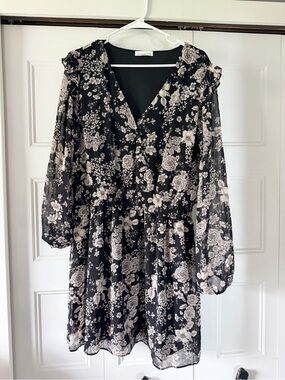 Socialite Black Floral V-Neck Long Sleeve Dress